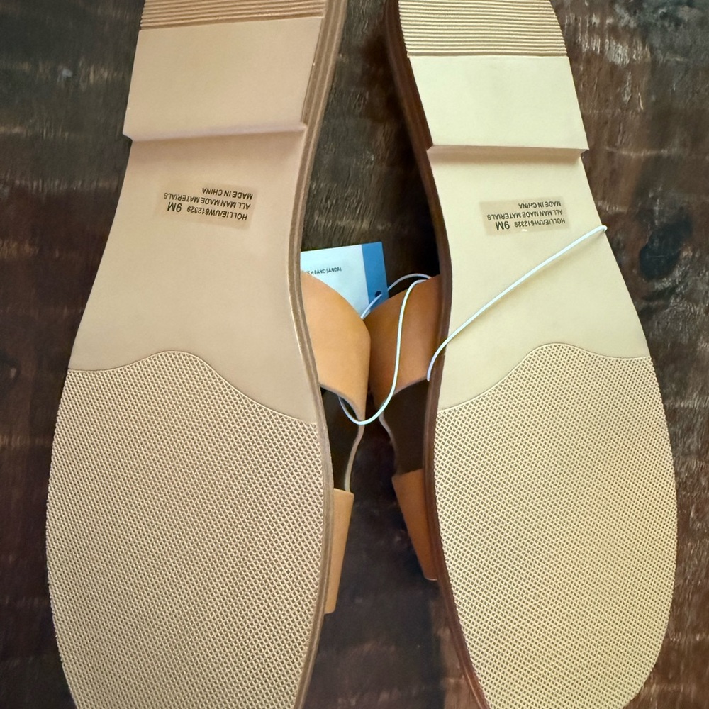 DV by Dolce Vita Women's Brown Slide Sandals - Picture 7 of 7